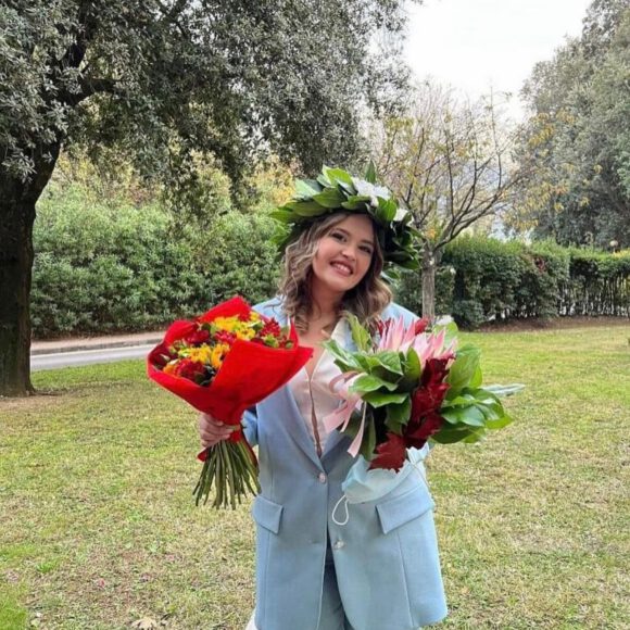 0605643a-fec3-4ca5-b66c-3aeeef088627 INTERVISTA ALLA MAESTRA ELENA